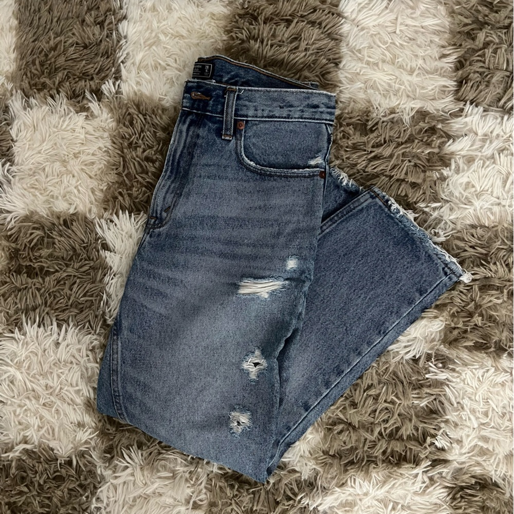 Abercrombie Mom Jeans